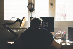 Servicios online para pymes en Colombia que puedes ofrecer desde casa