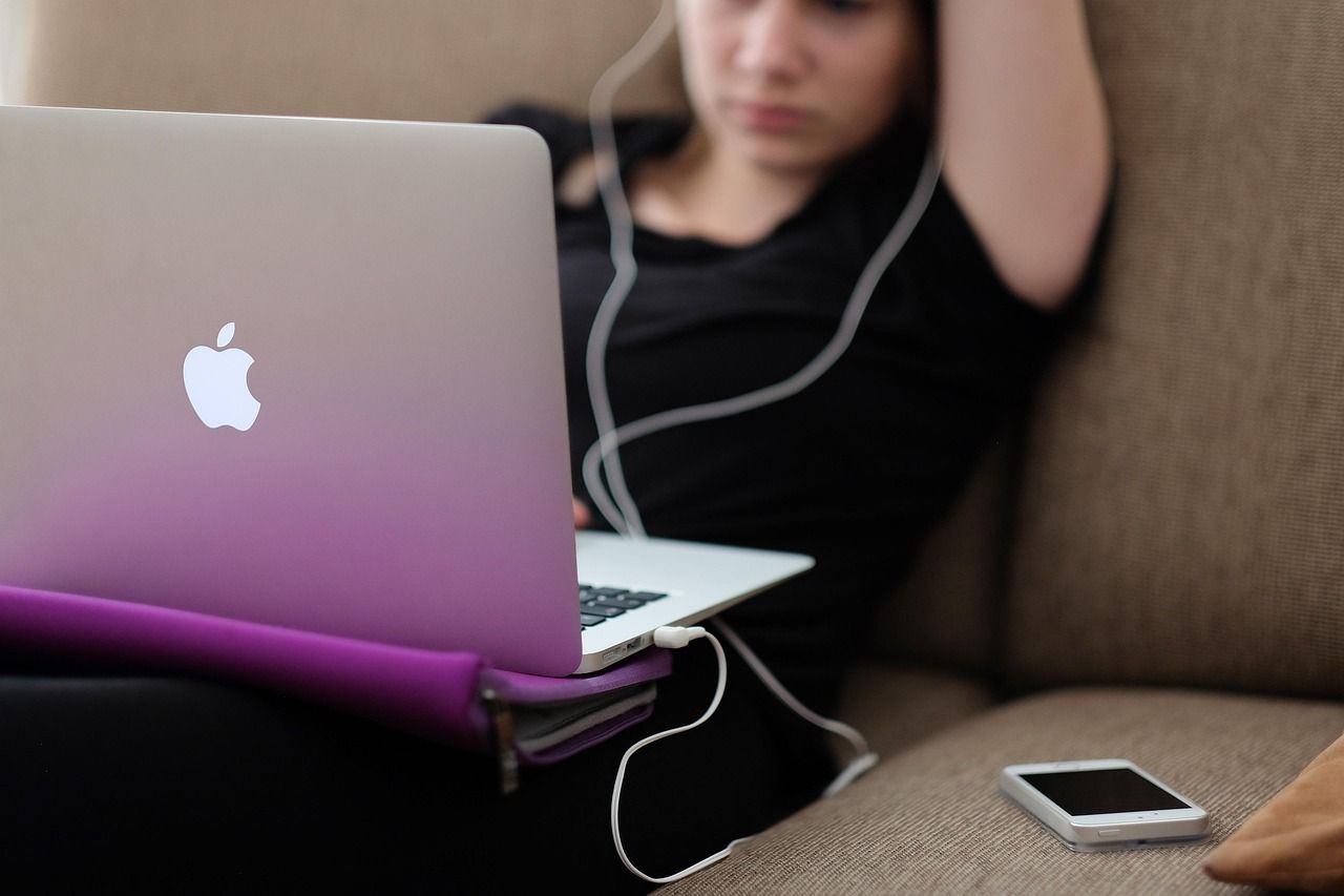 trabajos online desde casa en colombia sin experiencia